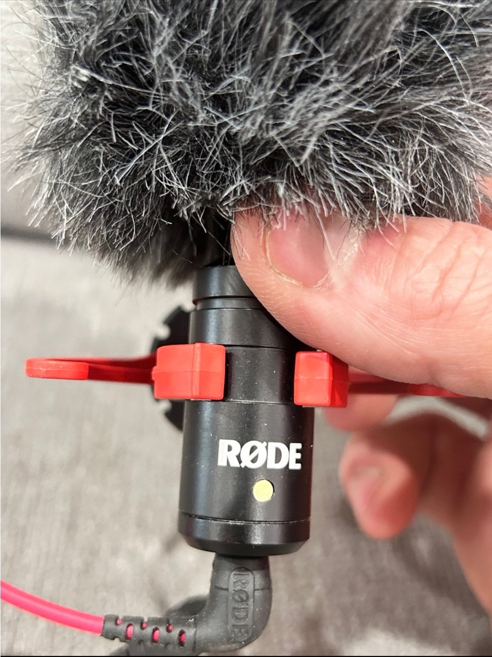 Rode VideoMicro Compact On-Camera Microphone Rode - Picture 2 of 4